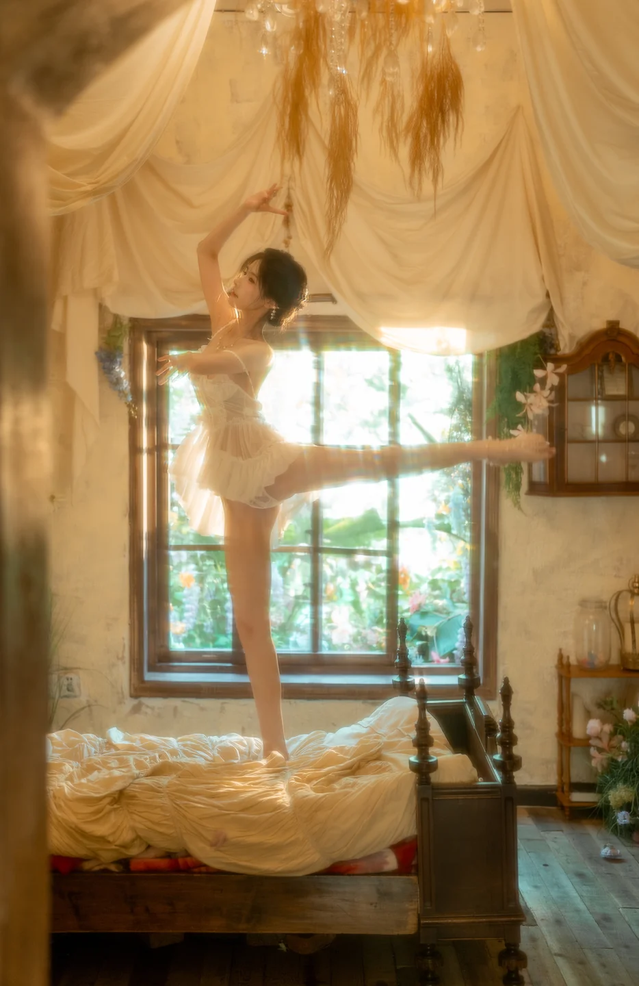 橙子喵酱&铁手叫兽_会员花絮_橙子小白裙_50P_1_11GB tg@simisebaisi 【丝足阁】013.webp